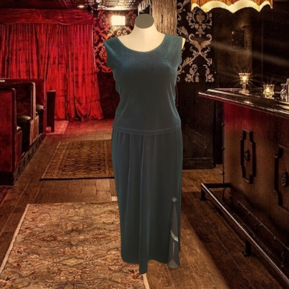 90s Emerald Green Stretchy Velvet Top and Skirt set